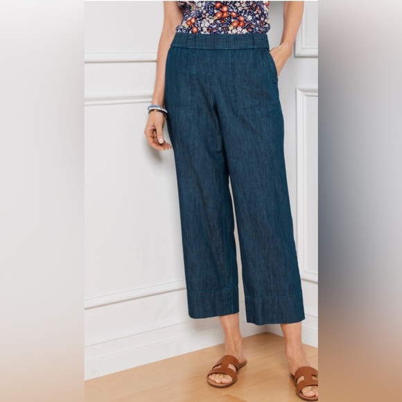 Talbots Pants - Talbots 100% Cotton Denim Chambray Pull On Wide Crop Pants Womens Large Petite